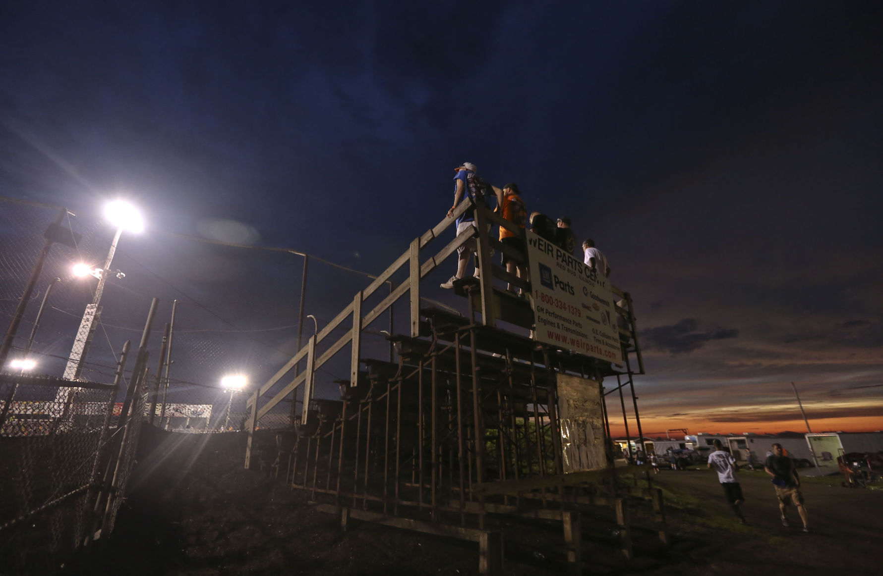 HR 100 60 07.05.18.JPG